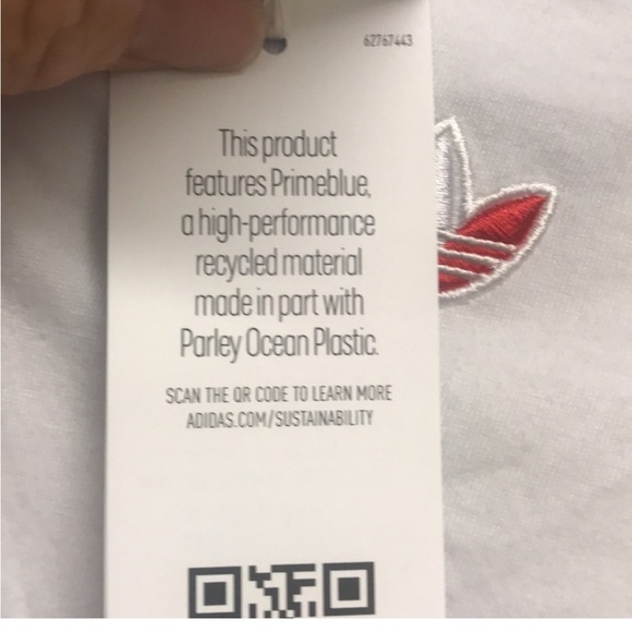 Cropped adidas white top - Picture 3 of 6